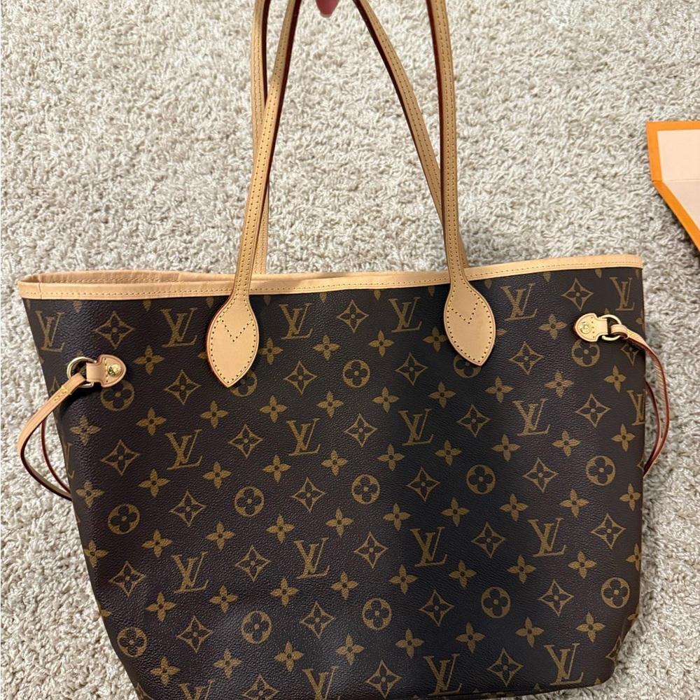 Louis Vuitton Brown Monogram Tote Bag MM